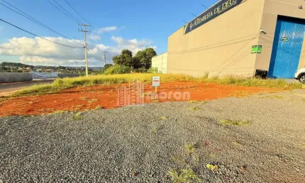 TERRENO À VENDA NA AVENIDA SIQUEIRA CAMPOS - UVARANAS