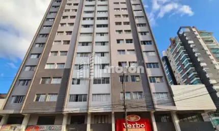 APARTAMENTO À VENDA NO CENTRO - EDIFÍCIO COSTA BRAVA
