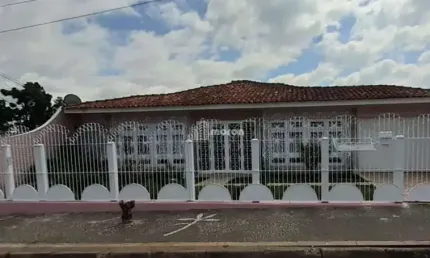 Casa com 4 quartos à venda na Rosamarie De Almeida Taques, 35, Orfãs, Ponta Grossa