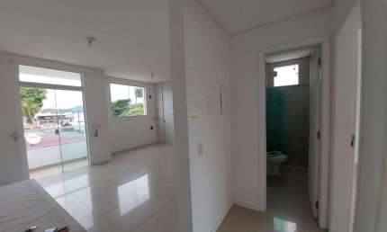Apartamento com 02 dormitórios à venda, 61 m² por R$ 360.000,00 - Monte Alegre - Camboriú/SC