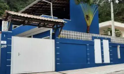 Casa com 06 dormitórios sendo 01 suíte à venda, 300 m² por r$ 2.200.000,00 - fazenda - itajaí/sc