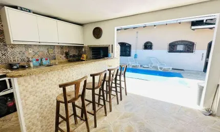 Casa com 03 dormitórios sendo 01 Suíte à venda, 160 m² por R$ 890.000,00 - Cordeiros - Itajaí/SC