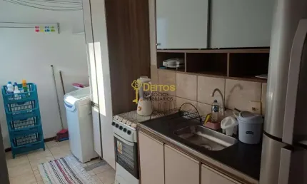 Apartamento mobiliado com 53m² à venda no bairro Cordeiros.
