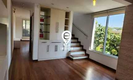 Casa à venda com 130m², 3 quartos, 2 vagas, mirandópolis - são paulo / sp
