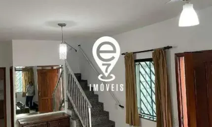 LINDO SOBRADO PARA LOCAÇÃO DE 3 DORMITÓRIOS NA VILA GUMERCINDO!