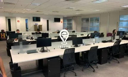 EXCELENTE CONJUNTO COMERCIAL MOBILIADO NA VILA NOVA CONCEIÇÃO