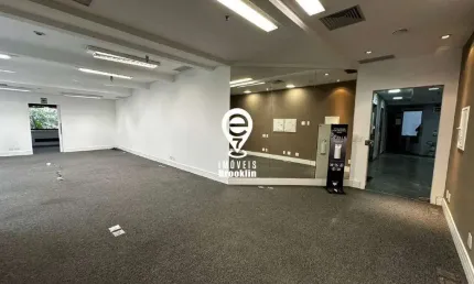 Excelente conjunto 100m para locação 2 vagas 2 banheiros