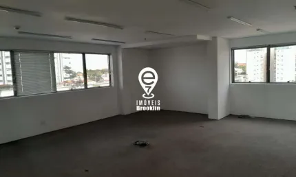 Conjunto comercial 56m 3 banheiros e 2 vagas no mirandópolis