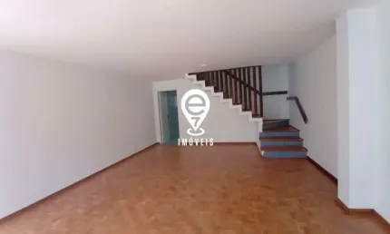 EXCELENTE SOBRADO DE 3 DORMITÓRIOS PARA LOCAÇÃO NO MIRANDÓPOLIS!