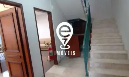 EXCELENTE SOBRADO COMERCIAL OU RESIDENCIAL PARA LOCAÇÃO DE 3 DORMITÓRIOS NO MIRANDÓPOLIS!