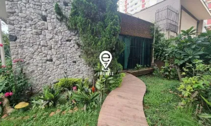 Sobrado à venda, 4 quartos, 3 vagas, Vila Clementino - São Paulo/SP