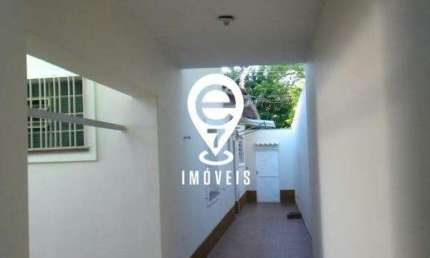 Casa térrea com 3 dormitórios com edícula nos fundos