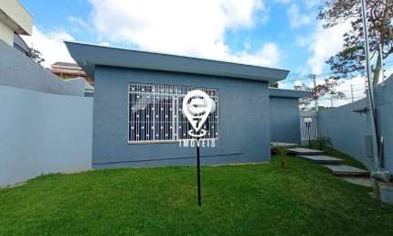 Casa de 360m² com acabamento de alto padrão para locação