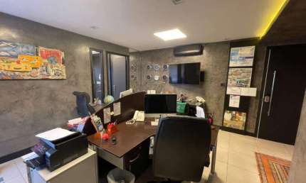 Sala comercial à venda na Rua Juquis, Moema, São Paulo