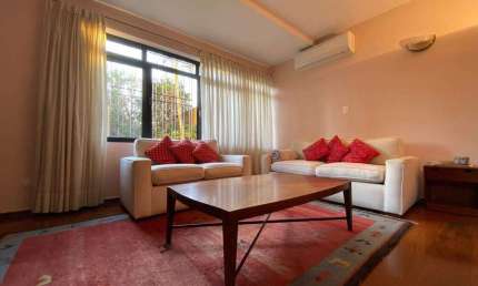 Sobrado à venda, 3 quartos, 1 suíte, Cidade Monções - São Paulo/SP