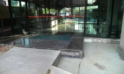 Sala comercial para alugar na Rua Beira Rio, Vila Olímpia, São Paulo