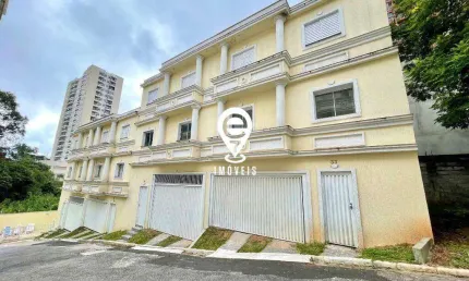 Sobrado à venda, 3 quartos, 1 suíte, 2 vagas, Vila Eldízia - Santo André/SP