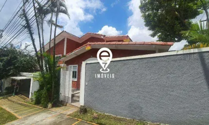Sobrado à venda, 3 quartos, 3 suítes, 2 vagas, Saúde - São Paulo/SP