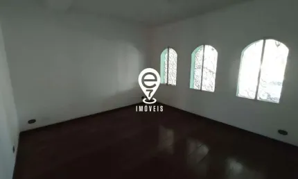 Excelente sobrado com 217m², 3dorm.(1suíte com varanda) à venda