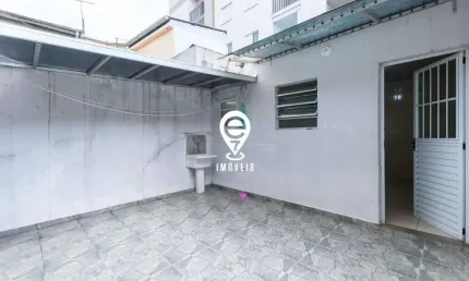 Casa com 2 quartos à venda na Rua Labatut, Ipiranga, São Paulo