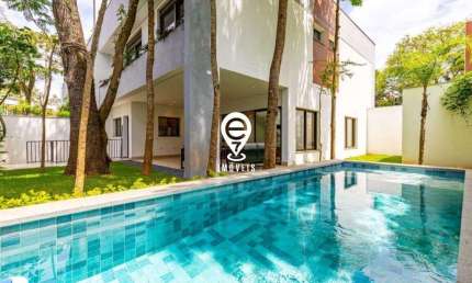 SOBRADO DE 650M2 EM CONDOMINIO FECHADO A VENDA NO ALTO DA BOA VISTA