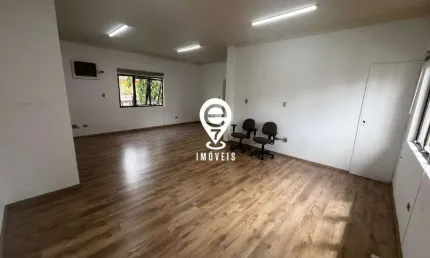 Casa com 14 quartos para alugar na Rua Groenlândia, Jardim América, São Paulo