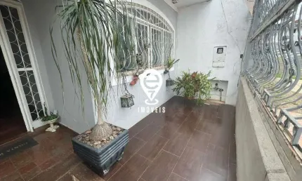 Casa com 3 quartos à venda na Rua Evangelista de Lima, Centro, Franca