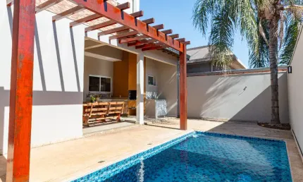 Sobrado condomínio fechado com piscina e churrasqueira - real park sumaré