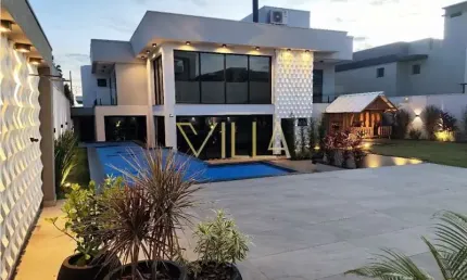 Casa à venda na Avenida Treviso, 1, Santo Inácio, Cascavel