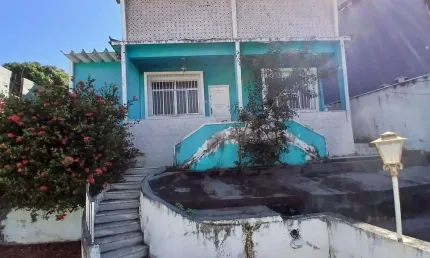 Casa com 3 dormitórios à venda, 70 m² por R$ 650.000 - Vila Valqueire - Rio de Janeiro/RJ