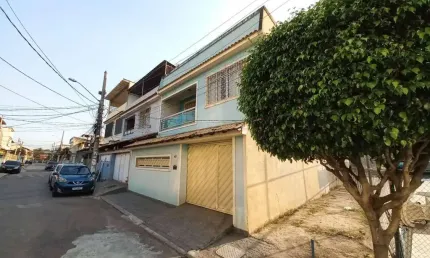 Casa com 4 dormitórios à venda, 210 m² por R$ 750.000 - Bento Ribeiro - Rio de Janeiro/RJ