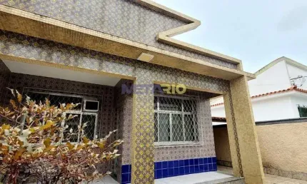 Casa com 3 dormitórios à venda, 183 m² por R$ 750.000 - Vila Valqueire - Rio de Janeiro/RJ