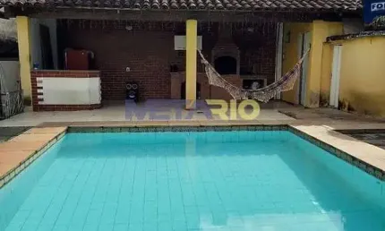 Casa com 3 dormitórios à venda, 265 m² por R$ 1.050.000 - Vila Valqueire - Rio de Janeiro/RJ