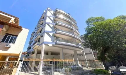 Apartamento com 3 dormitórios para alugar, 126 m² por R$ 3.844/mês - Vila Valqueire - Rio de Janeir