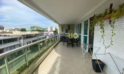 Apartamento com 3 dormitórios à venda, 147 m² por R$ 860.000 - Vila Valqueire - Rio de Janeiro/RJ