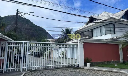 Casa à venda com 3 quartos em vargem pequena, rio de janeiro – r$ 580.000
