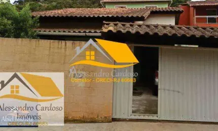 Casa linear de 3 quartos e 1 suíte na Praça da Furunfa