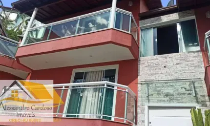 Vendo Casa com 4 quartos, piscina e sauna no Parque Santa Eliza nas Braunes.
