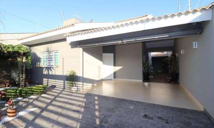 Casa com 3 quartos  à venda, 150.00 m2 por R$610000.00  - Jardim Neman Sahyun - Londrina/PR