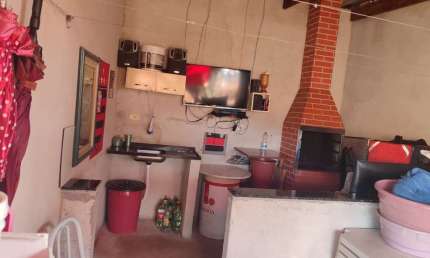 Casa com 3 quartos  à venda, 60.00 m2 por R$110000.00  - California - Londrina/PR