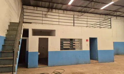 Barracão/Galpão para alugar, 250.00 m2 por R$3500.00  - Waldemar Hauer - Londrina/PR