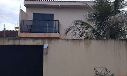 Casa Residencial com 3 quartos  à venda, 123.00 m2 por R$650000.00  - California - Londrina/PR