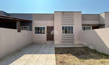 Casa em condomínio fechado com 2 quartos à venda na Rua Antônio Víctor Buhnemann, 675, Uvaranas, Ponta Grossa, 44 m2 por R$ 150.000