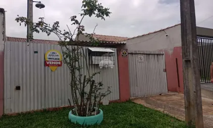 Casa com 2 quartos à venda na Rua Praia do Leblon, 90, Contorno, Ponta Grossa, 49 m2 por R$ 180.200