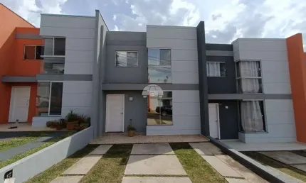 Casa em condomínio fechado com 3 quartos à venda na Rua Sílvia Machado de Souza, 144, Estrela, Ponta Grossa, 72 m2 por R$ 381.600