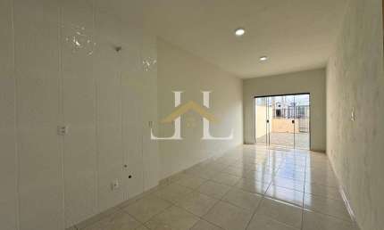 Casa com 2 quartos para alugar na Rua 1019, Itajubá, Barra Velha