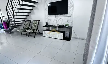 Sobrado a Venda, 3 dormitórios, 1 suíte em Balneário Piçarras por R$ 650mil