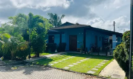 Casa à venda no bairro Boa União (Abrantes) em Camaçari/BA