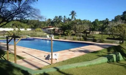 Área à venda no bairro Barra do Jacuípe (Monte Gordo) em Camaçari/BA
