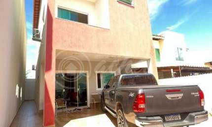 Casa com 4 quartos à venda na Rua Rio das Graças, s/n, Pitangueiras, Lauro de Freitas